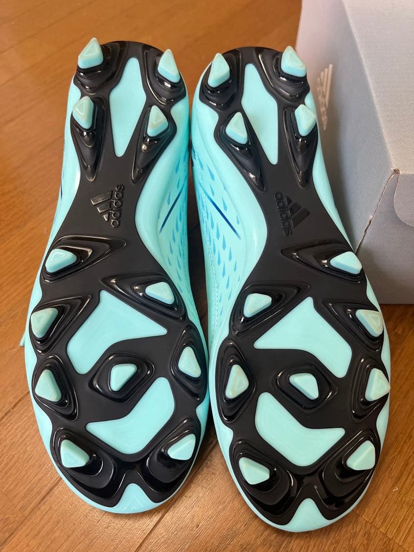 adidas スパイク 豪華おまけ付き 23.5cm 23.0cm
