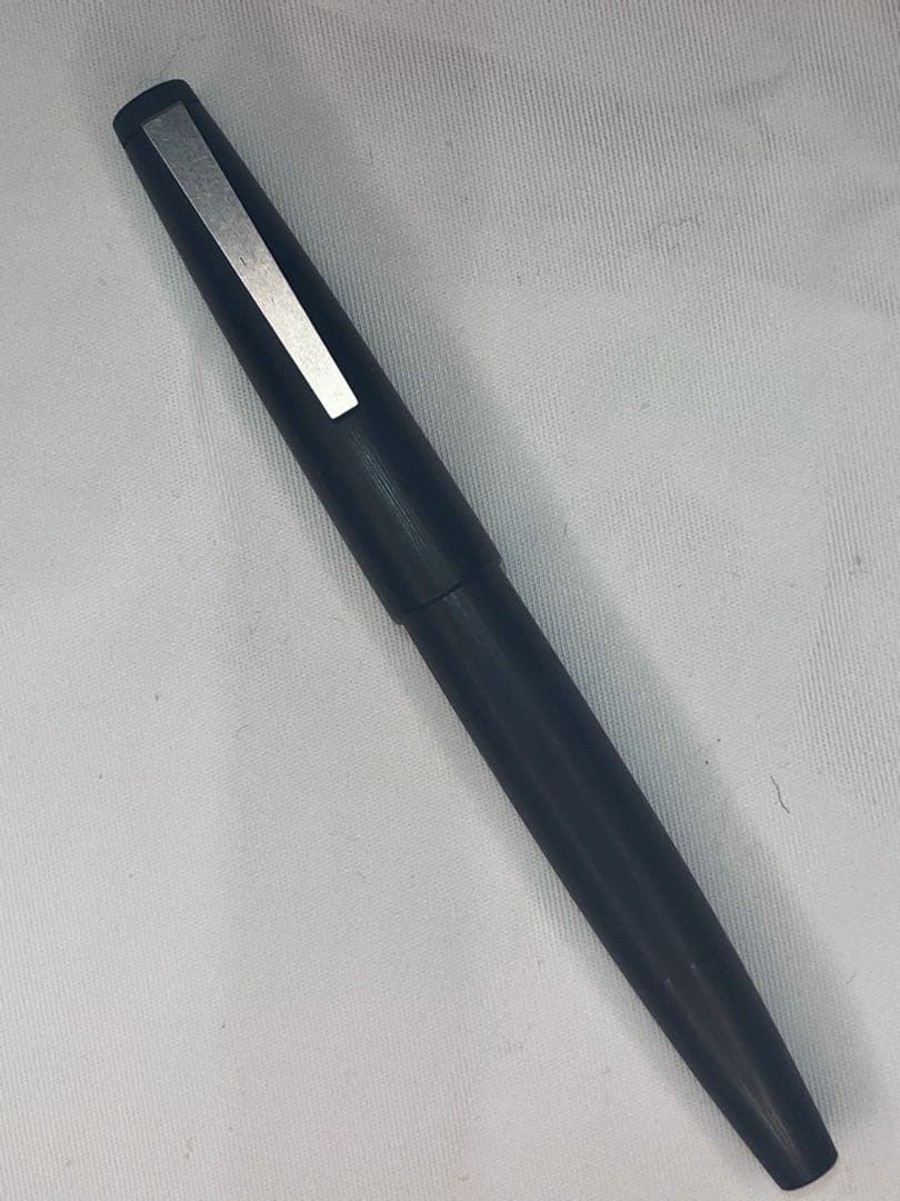 LAMY2000万年筆M（中字）