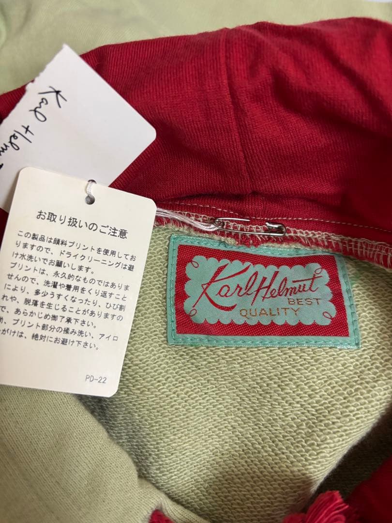 Karl Helmut 長靴をはいた猫トレーナー未使用