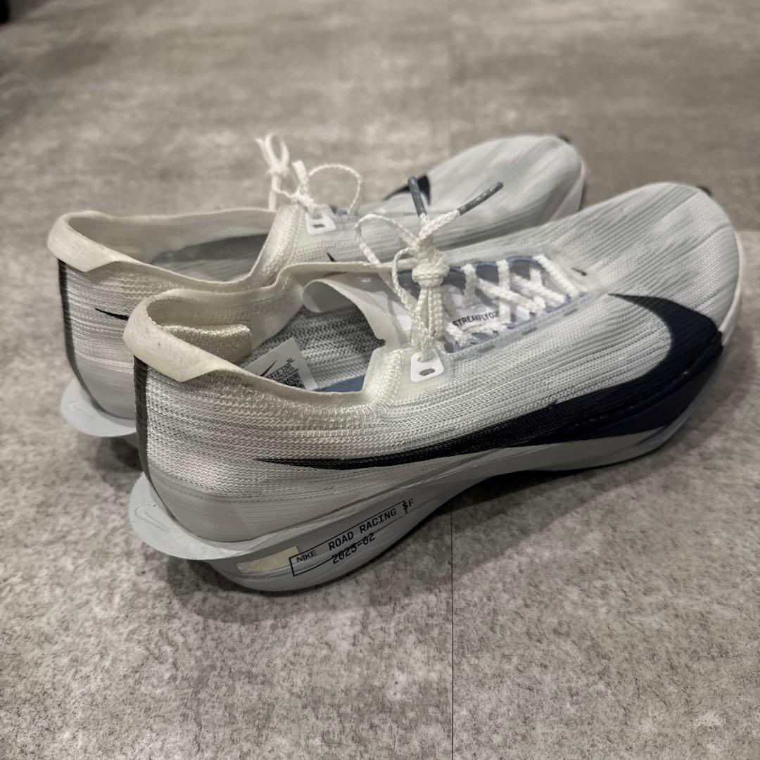 【新品・未使用】Nike Streakfly2 (27.5cm)