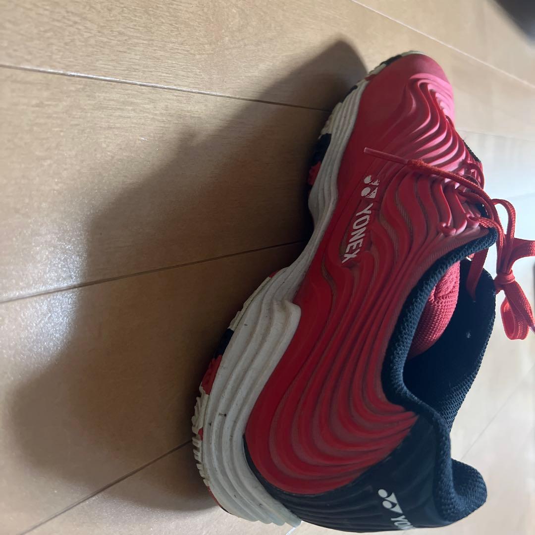 YONEX テニスシューズ レッド