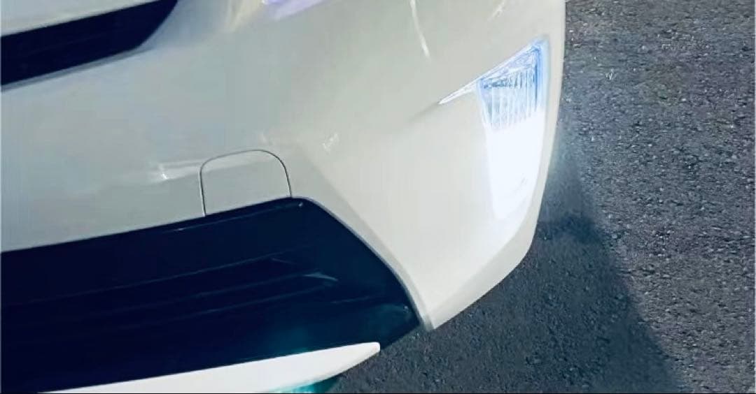 プリウス30系prius 後期US仕様 ウインカー LEDデイライト