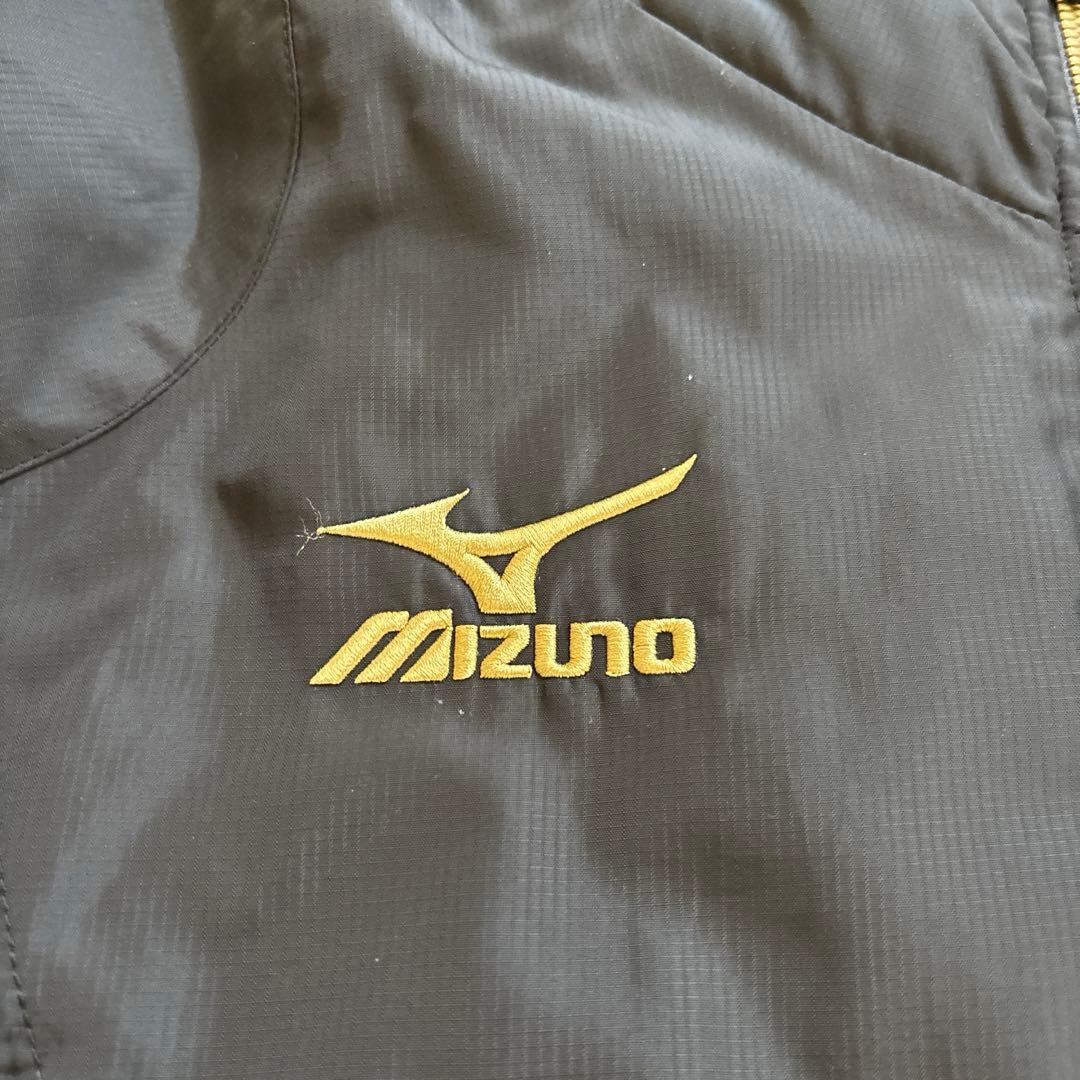 美品　Mizuno ブレスサーモ　ウィンドブレーカー上下　メンズSサイズ　極暖