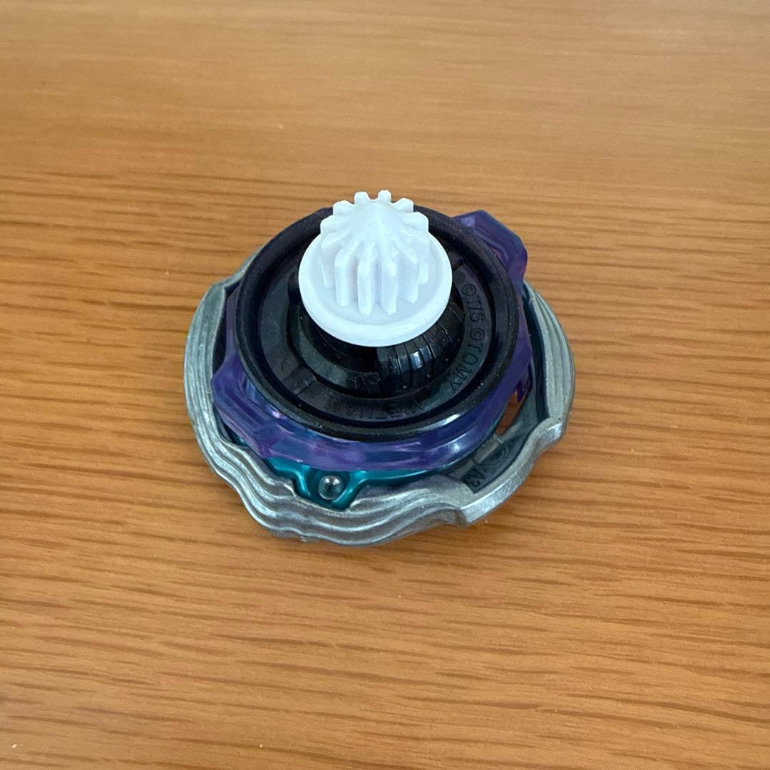 Y*i様 ベイブレードX ワイバーンホバー2-80GN ※ベイコード無し