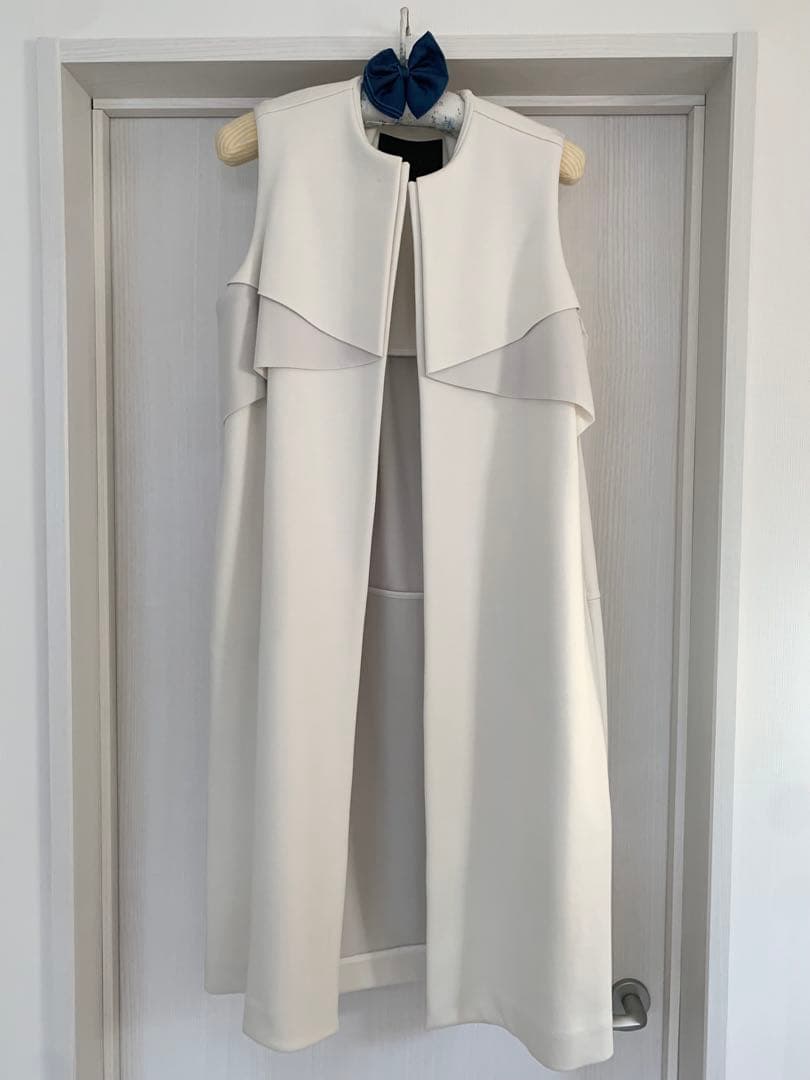 yori バイカラーロングジレ　ホワイト×グレー　美品
