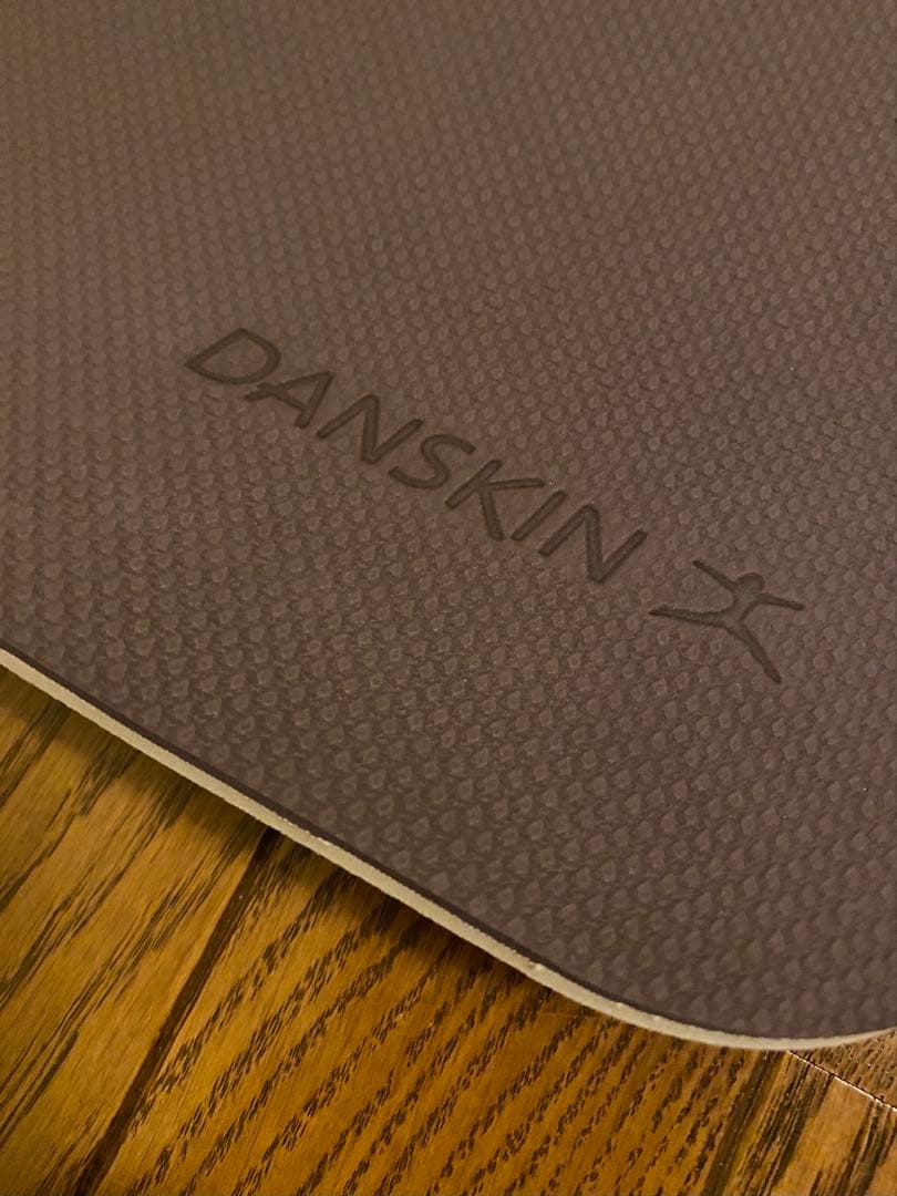 完売中 ダンスキン DANSKINリバーシブル ヨガマット パープル