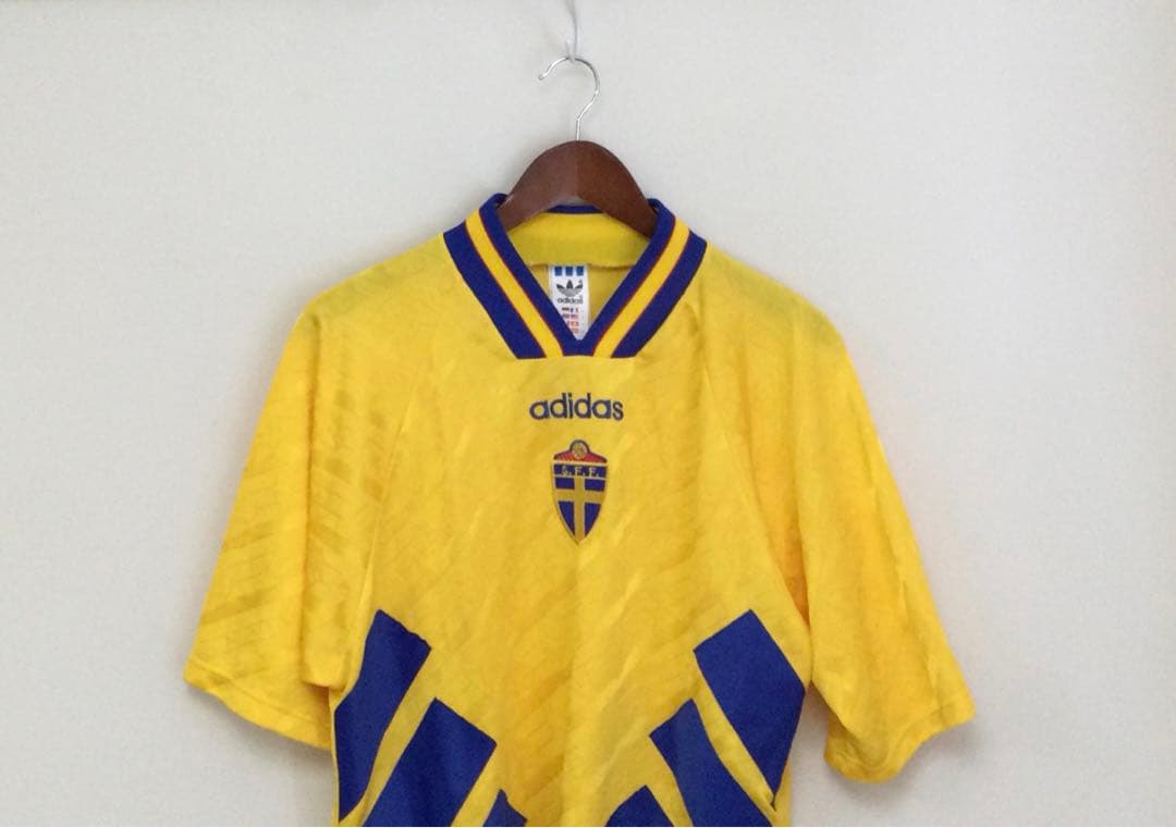 アディダス スウェーデン代表ユニフォーム L ‘94-‘96 イギリス製