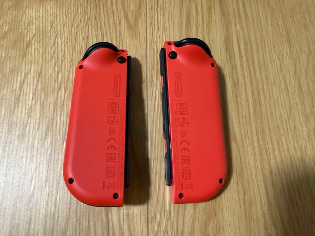 Nintendo Switch マリオ レッド × ブルー セット、プロコン等