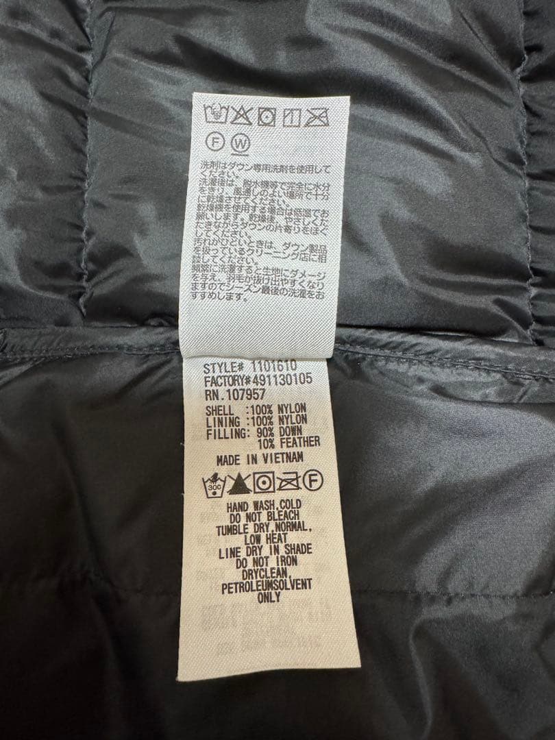 モンベル　ライトアルパインダウンベスト ブラック Men's
