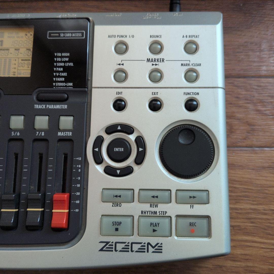 ZOOM MRS-8 マルチトラックレコーダー