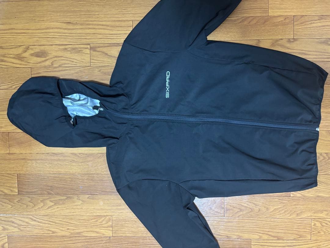売ります買います！SIXPADサウナスーツLL