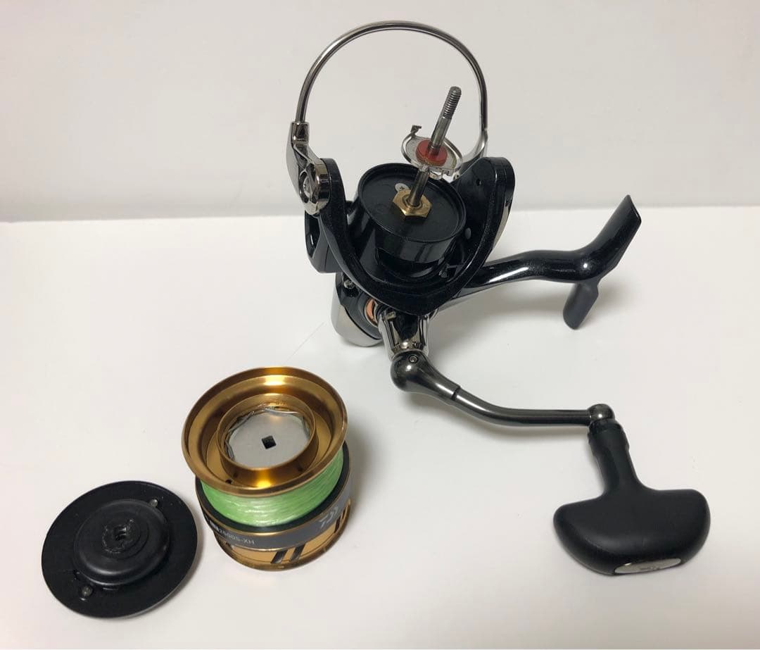 美品　Daiwa 18LEGALIS レガリス LT2500S-XH