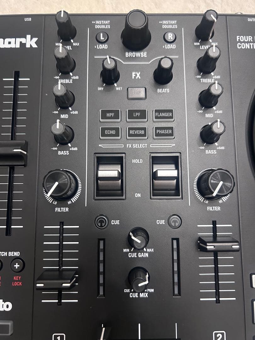 DJ機材 Numark MIXTRACK PLATINUM FX