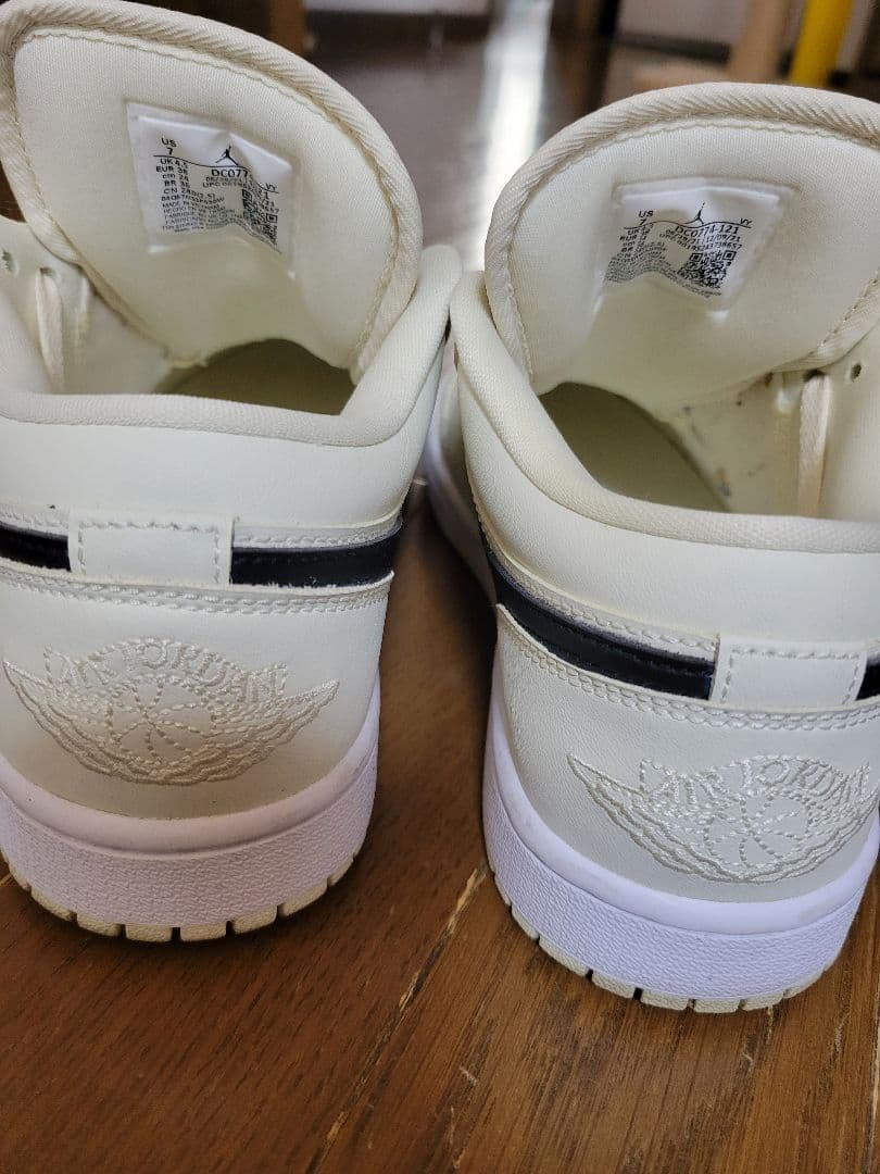 エアジョーダン1 LOW ココナッツミルク サイズ24