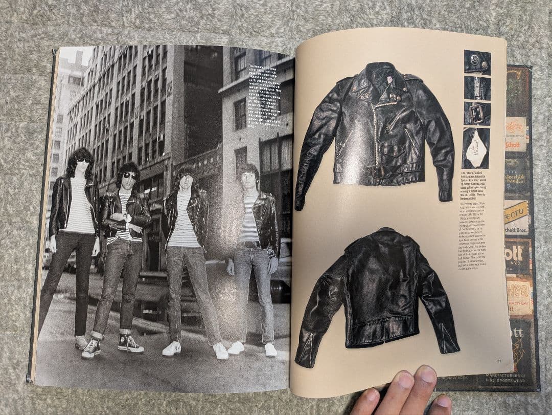 洋書 Schott 100Years of an American Originai
