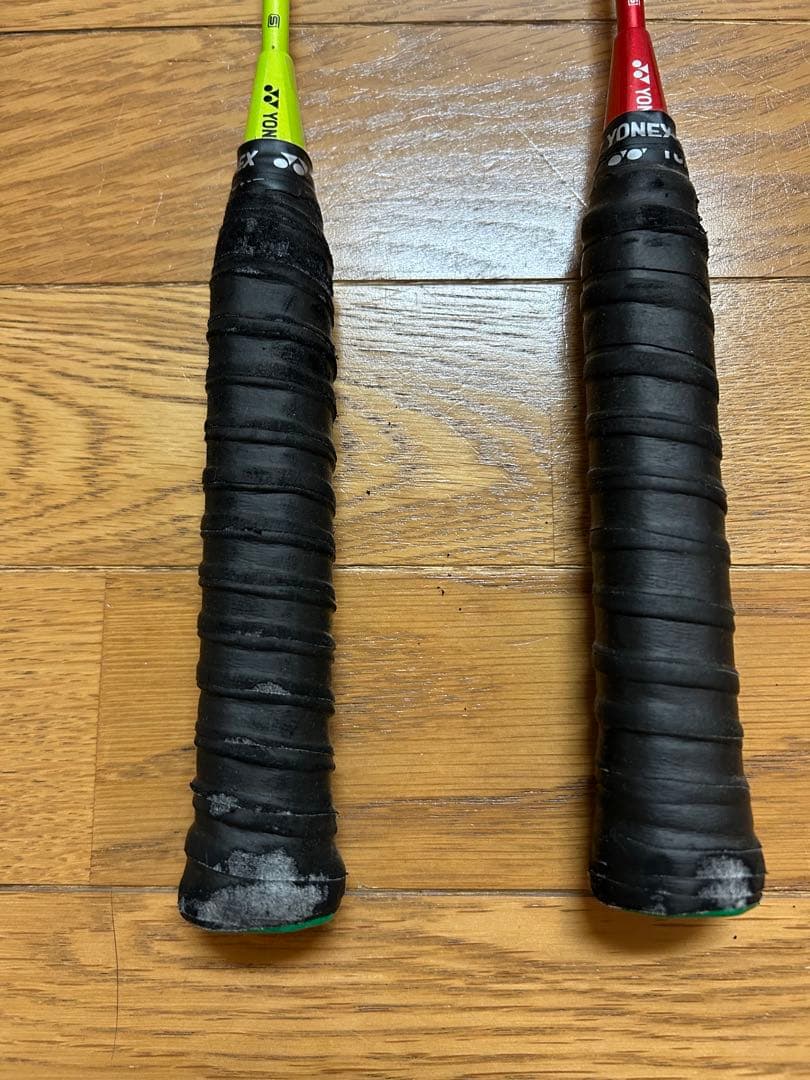 ヨネックス　バドミントンラケット　ゴーセン　シャトル