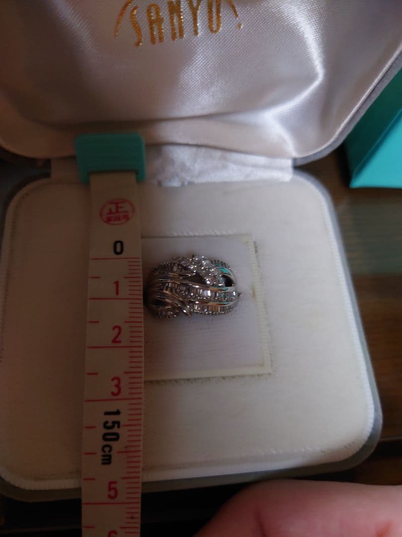 天然ダイヤモンド　プラチナ900　リング　１ ct
