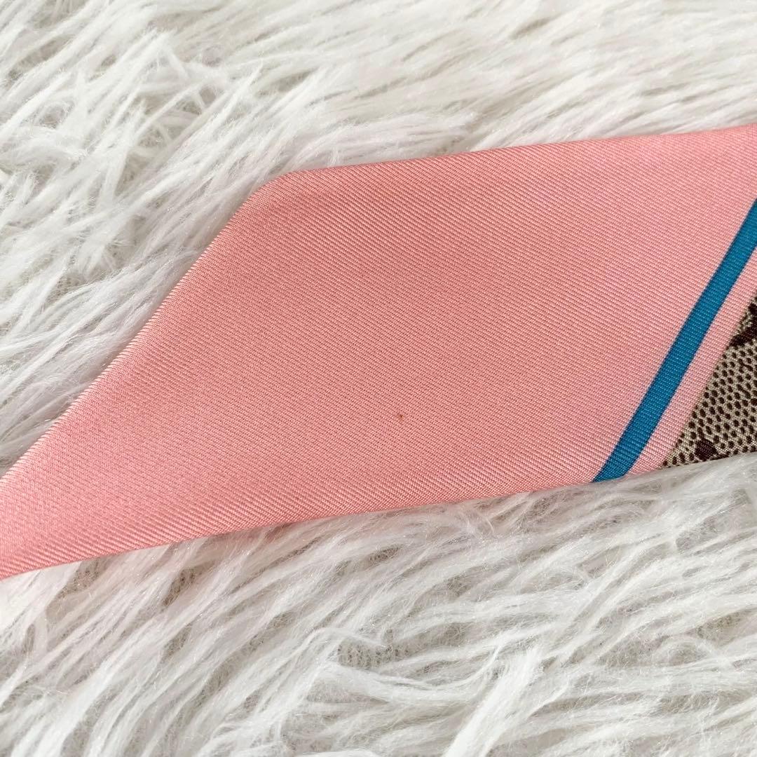 GUCCI　グッチ　ネックボウ　beeロゴ　GG柄　蜂　リボンスカーフ　ビー