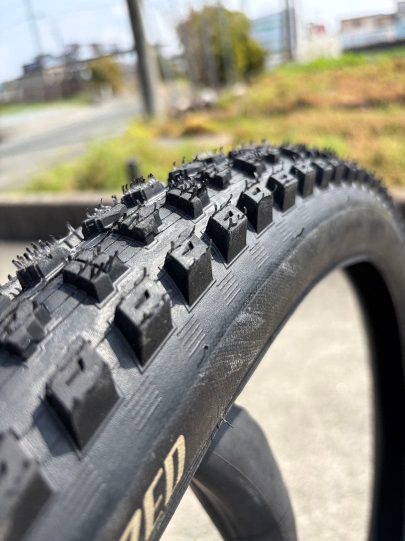 パーツ BUTCHER GRID GRAVITY T9 TLR ENDURO TIRE