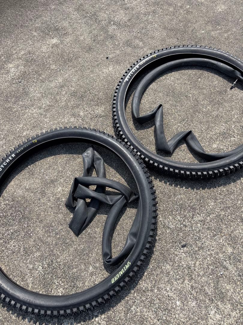 パーツ BUTCHER GRID GRAVITY T9 TLR ENDURO TIRE