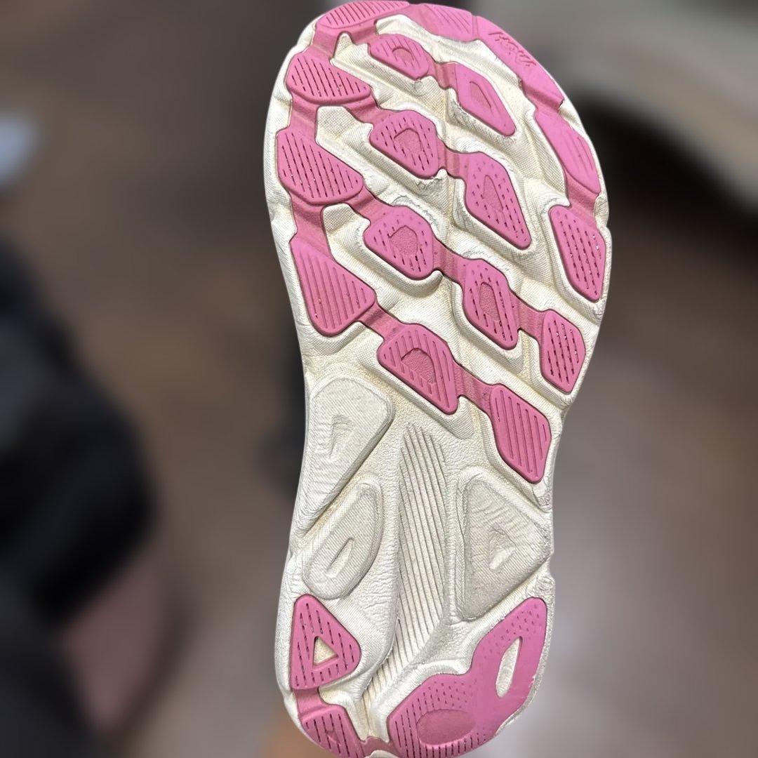 HOKA ONE ONE ホカ オネオネ CLIFTON 9 ワイド　26.5