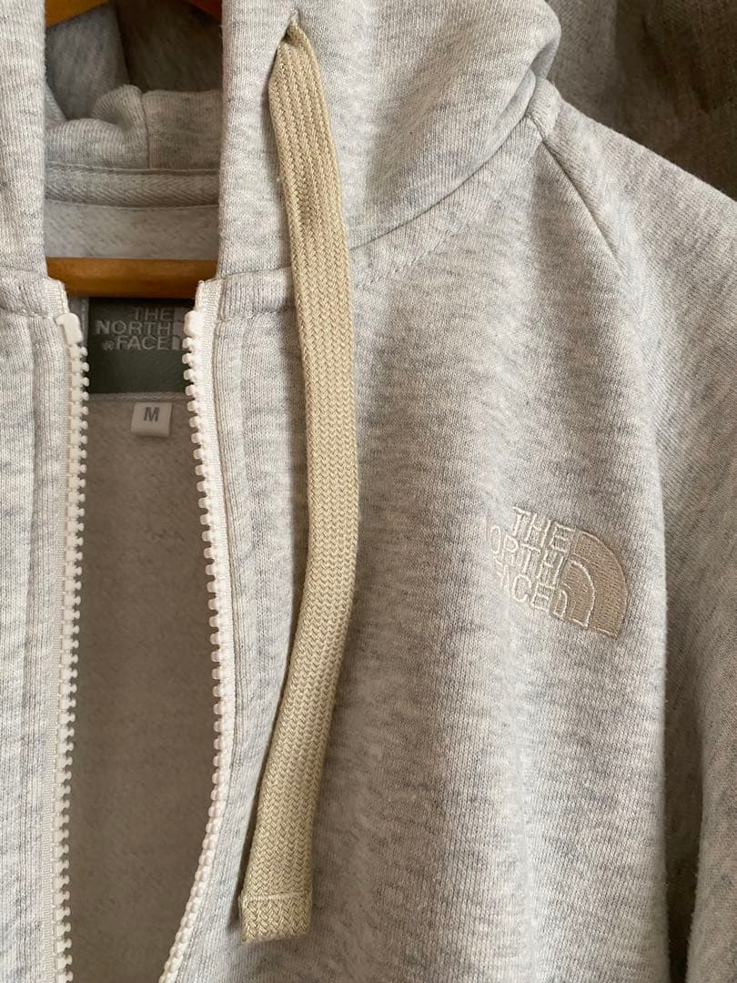 THE NORTH FACE ジップアップパーカー