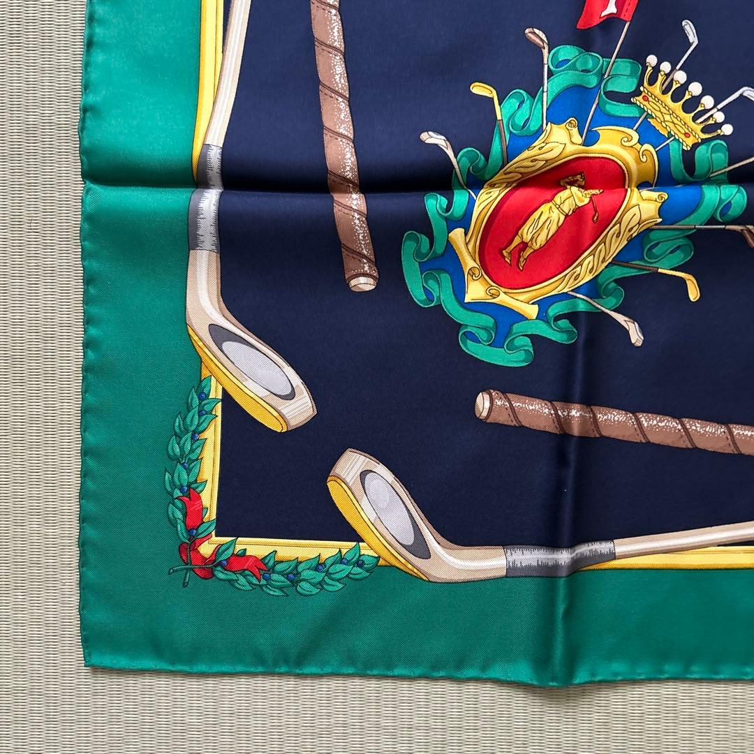 GUCCI シルク　スカーフ