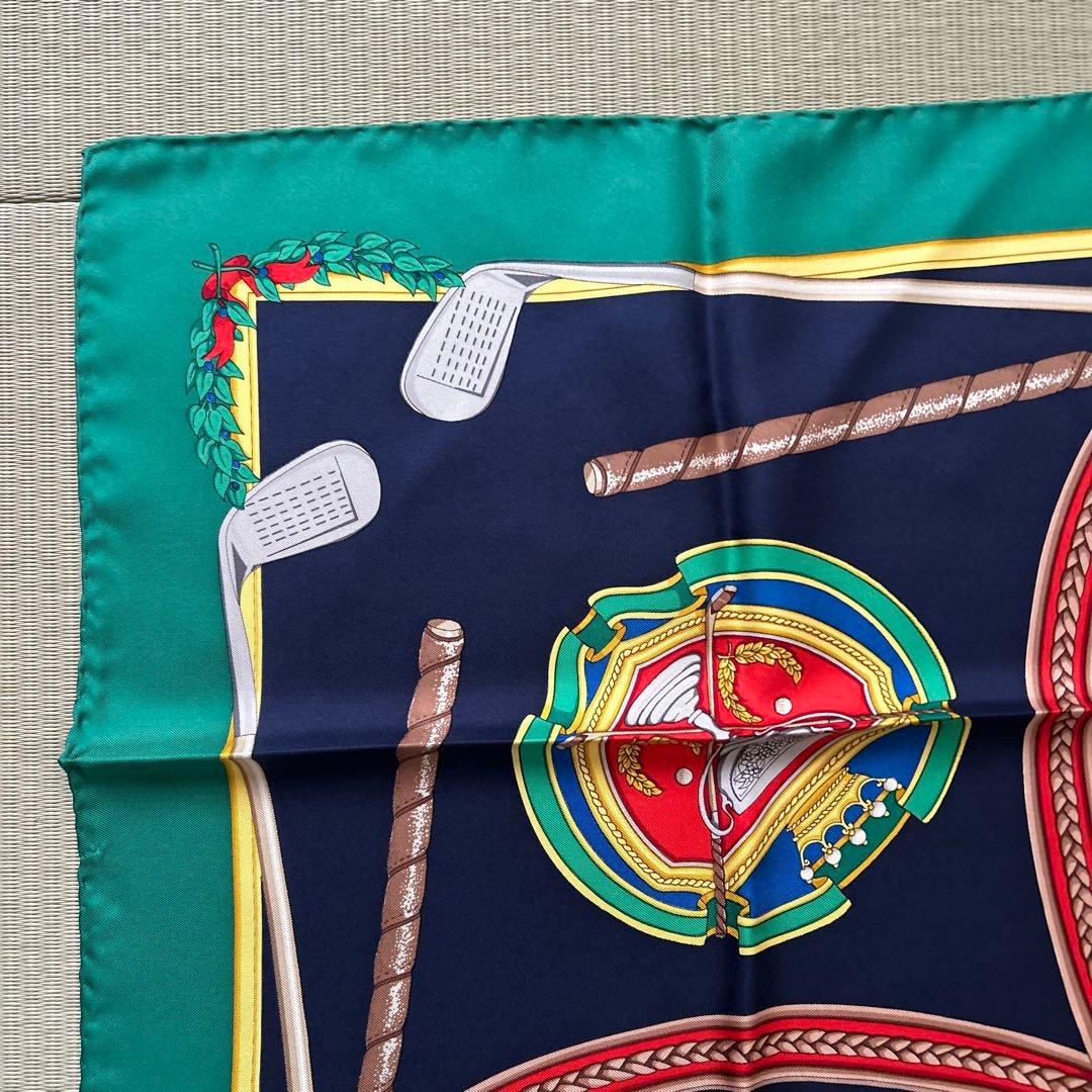 GUCCI シルク　スカーフ