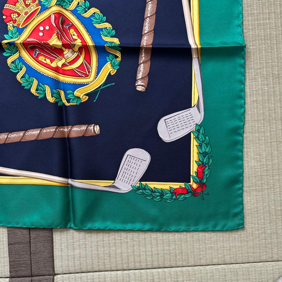 GUCCI シルク　スカーフ