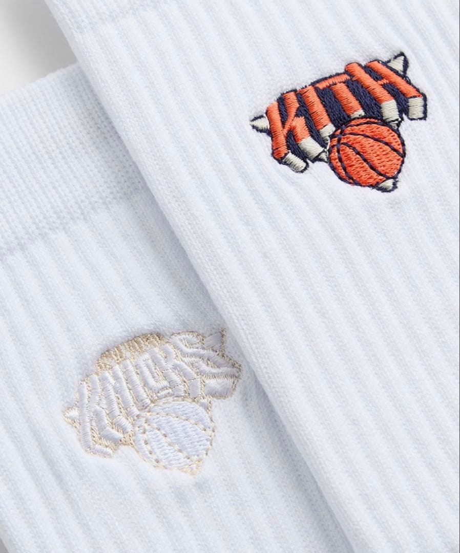 Kith x the New York Knicks Superman 靴下