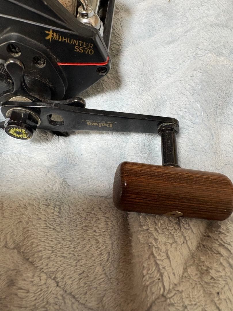 Daiwa 棚HUNTER SS-70 両軸リール