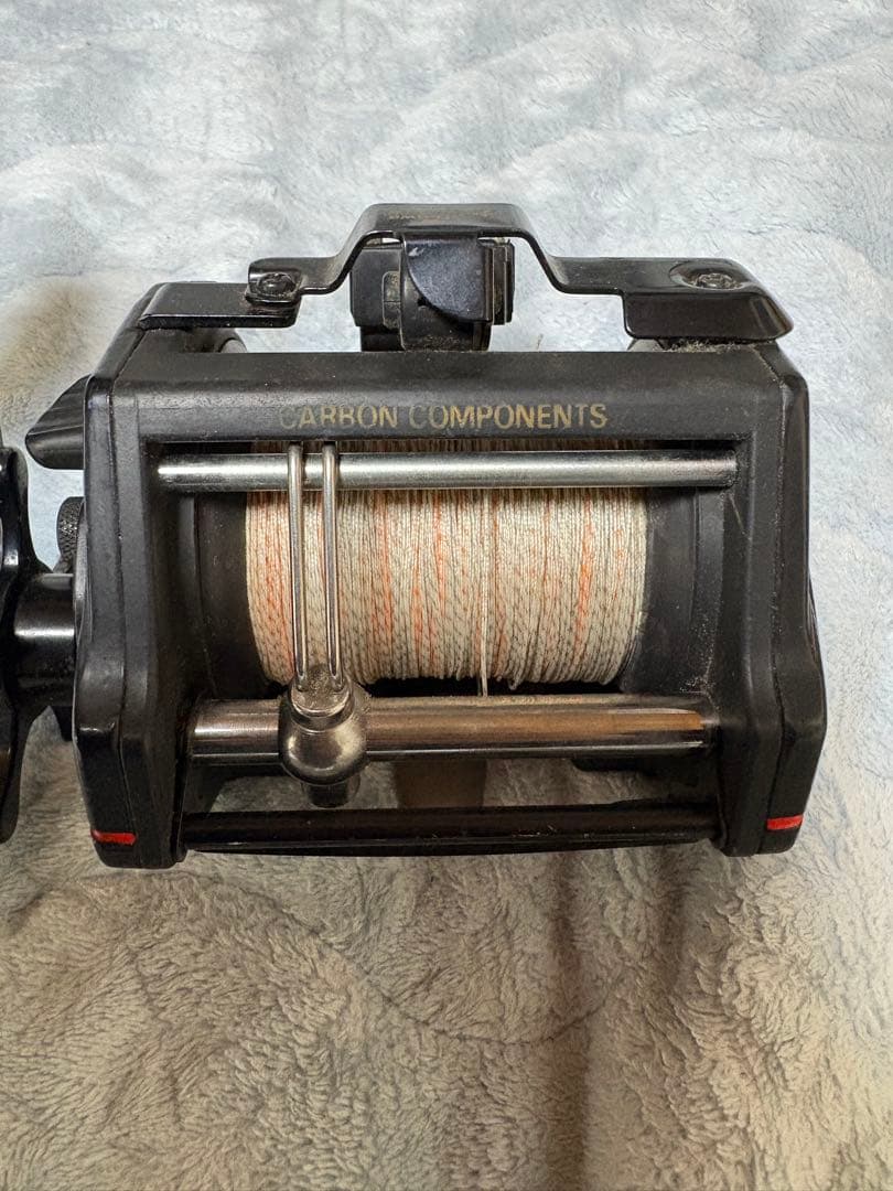 Daiwa 棚HUNTER SS-70 両軸リール