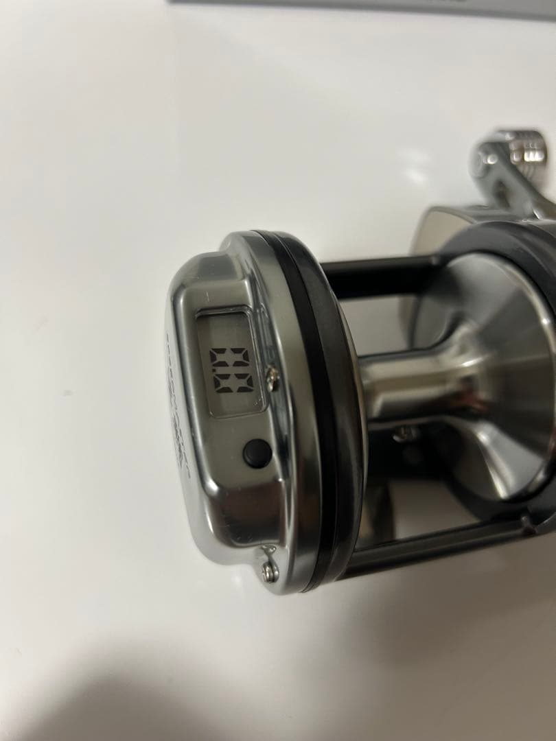 シマノ　23スピードマスター石鯛 3000T リール