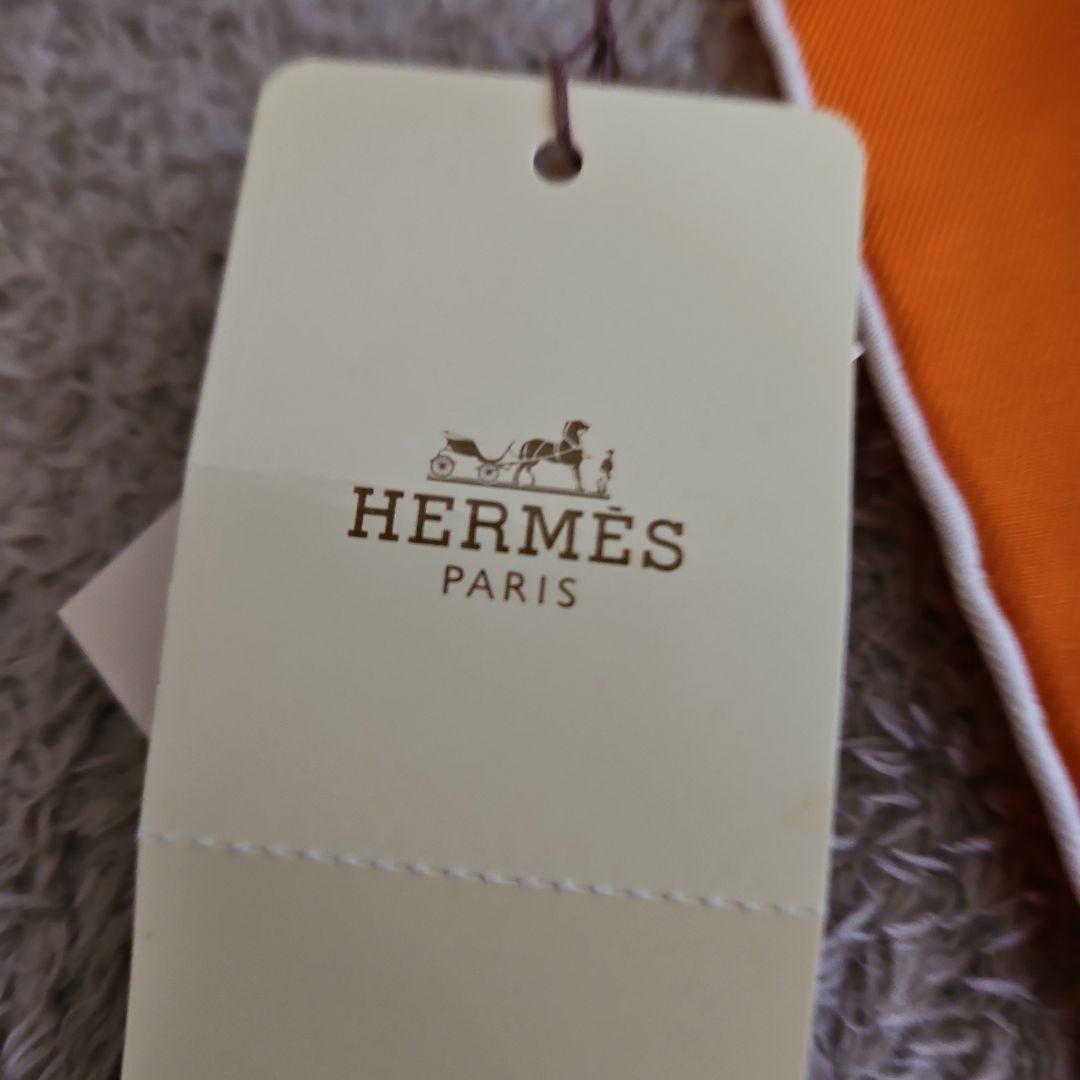HERMES オレンジ　未使用品　シルク　スカーフ　カレ90