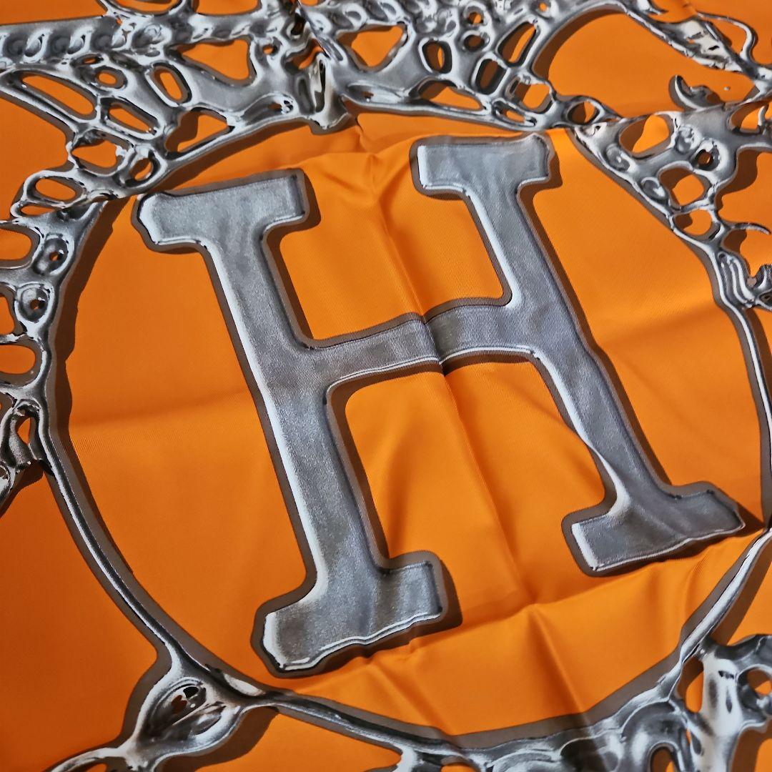 HERMES オレンジ　未使用品　シルク　スカーフ　カレ90