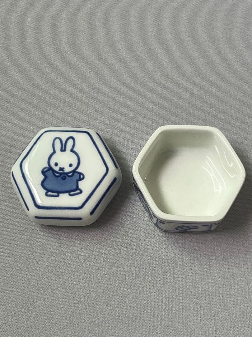 【限定品】ミッフィー　大阪関西万博　陶器　小物入れ　ロイヤルデルフト