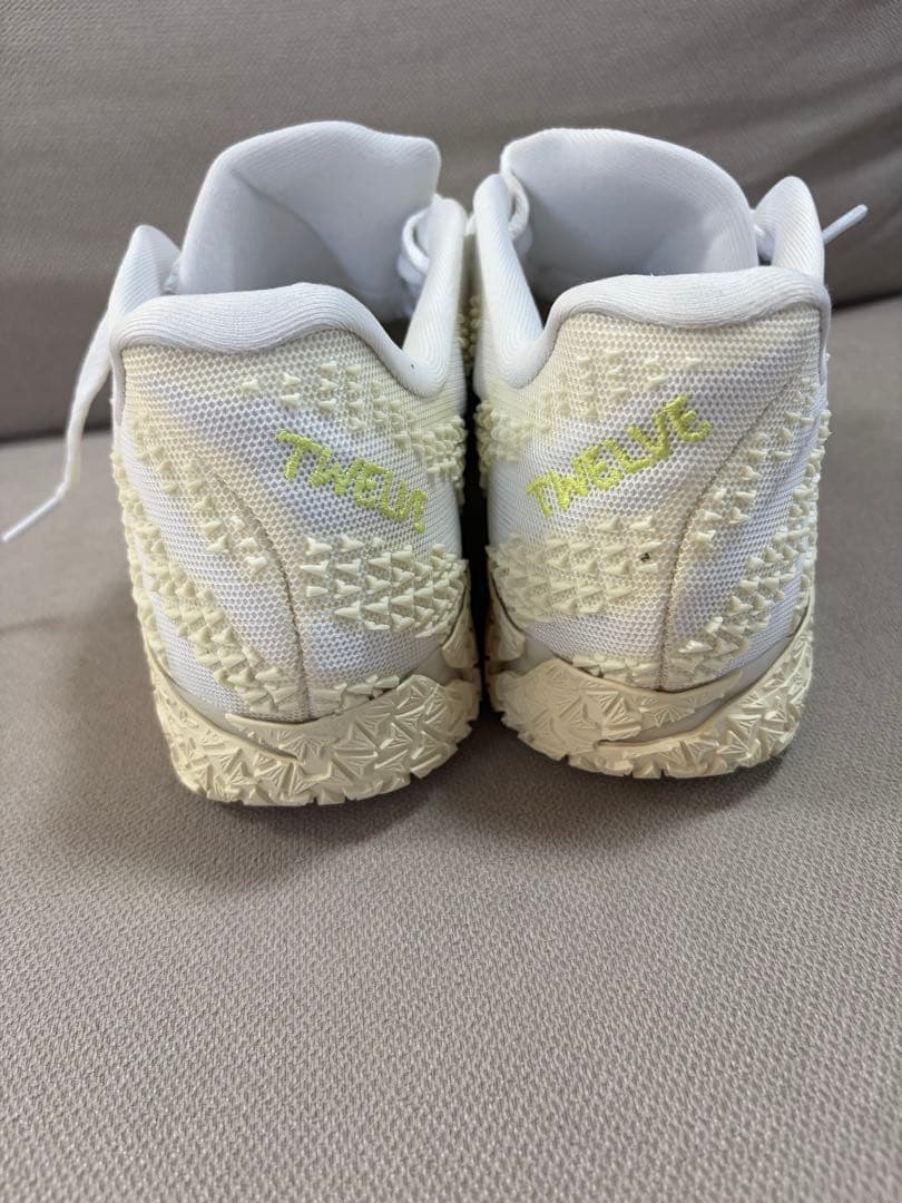 NIKE JA3 ジャ3