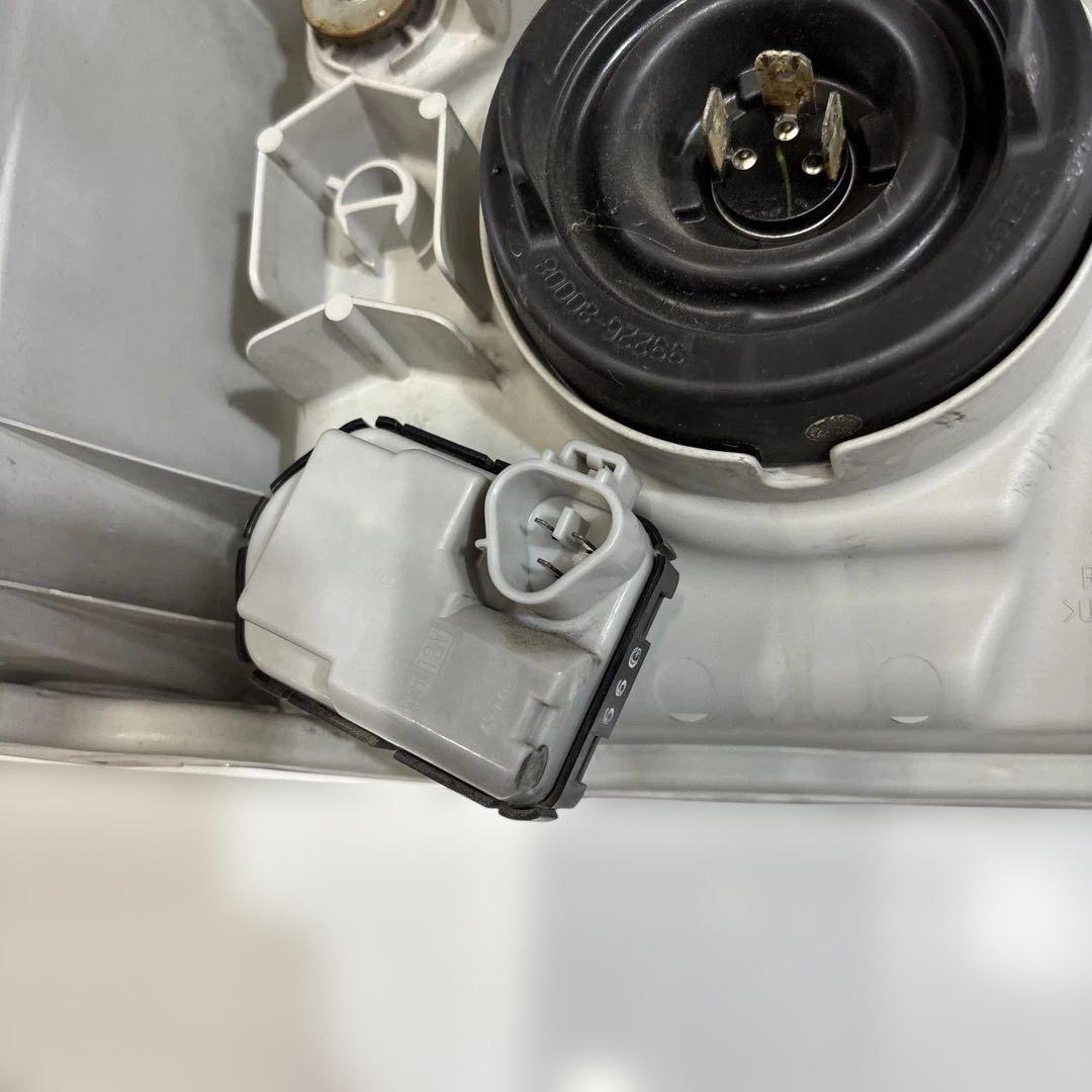 スズキ 日産 マツダ16T 左ヘッドライト美品 スクラム クリッパー キャリー