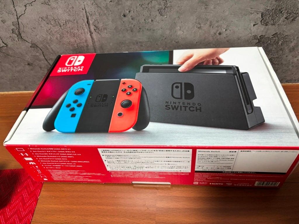 Nintendo Switch ネオン 初期型 本体一式　おまけで専用スタンド