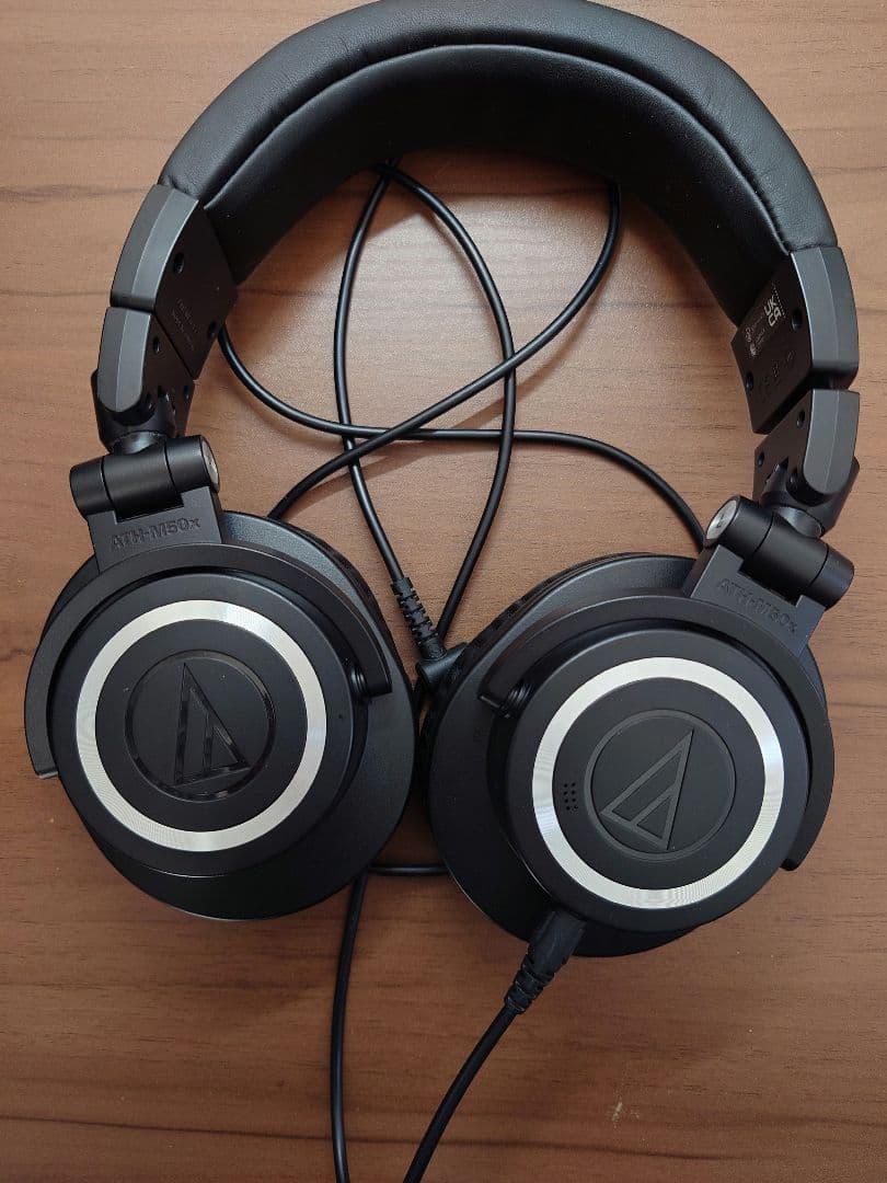メ*ス様 ATH-M50xbt2　付属品揃え