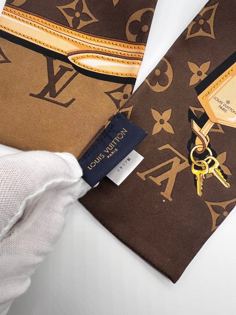 LOUIS VUITTON ブラウン スカーフ