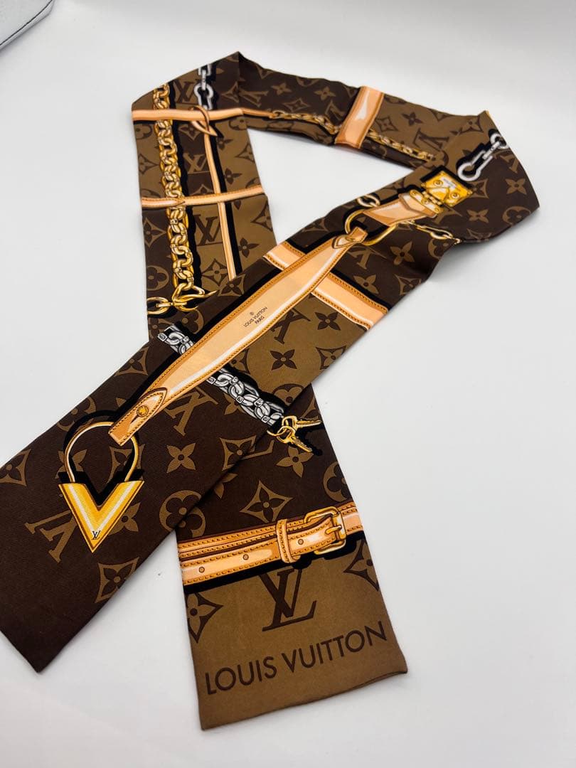 LOUIS VUITTON ブラウン スカーフ