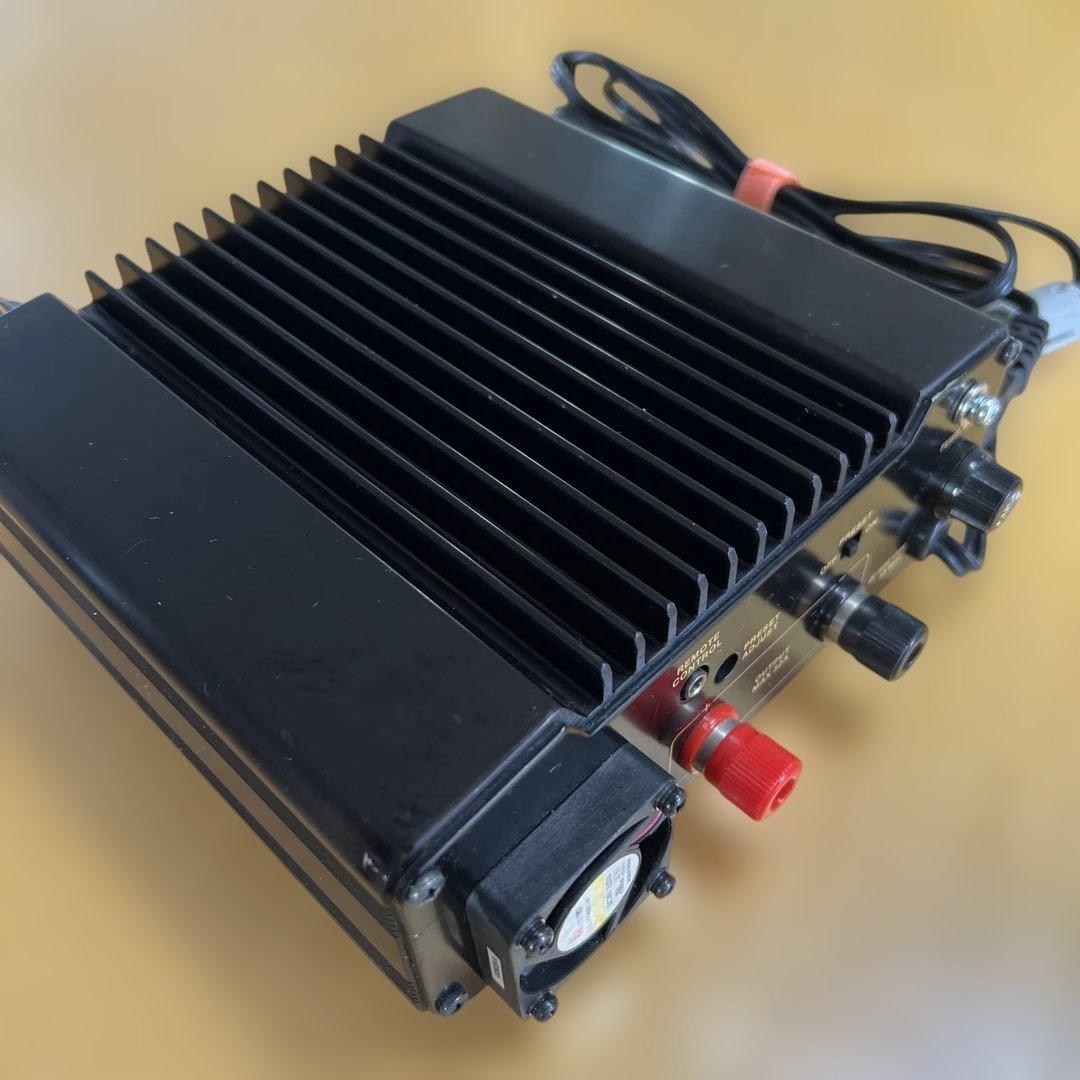 ALINCO MAX 32A 無線機器用安定化電源器 DM-330MV