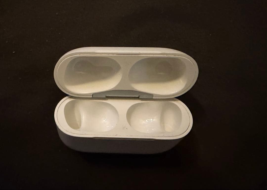 あ*ら様 Apple AirPods Pro MLWK3JA