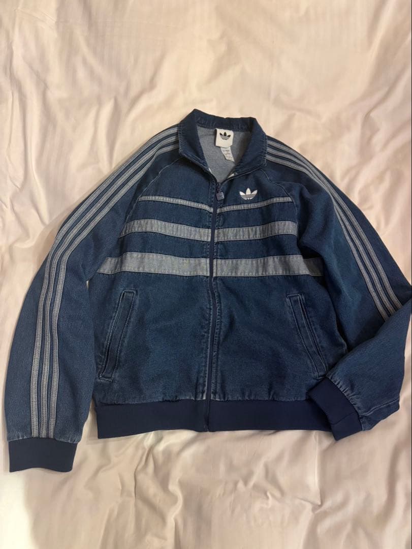 adidas アディカラー ファーストブルー デニム トラックトップ