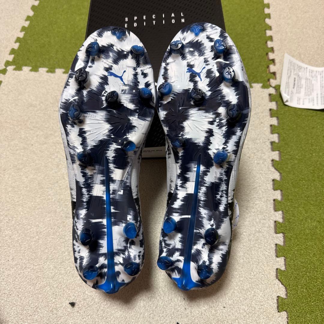 【限定】新品 未使用 ウルトラ6アルティメットJAPAN 25.0㎝