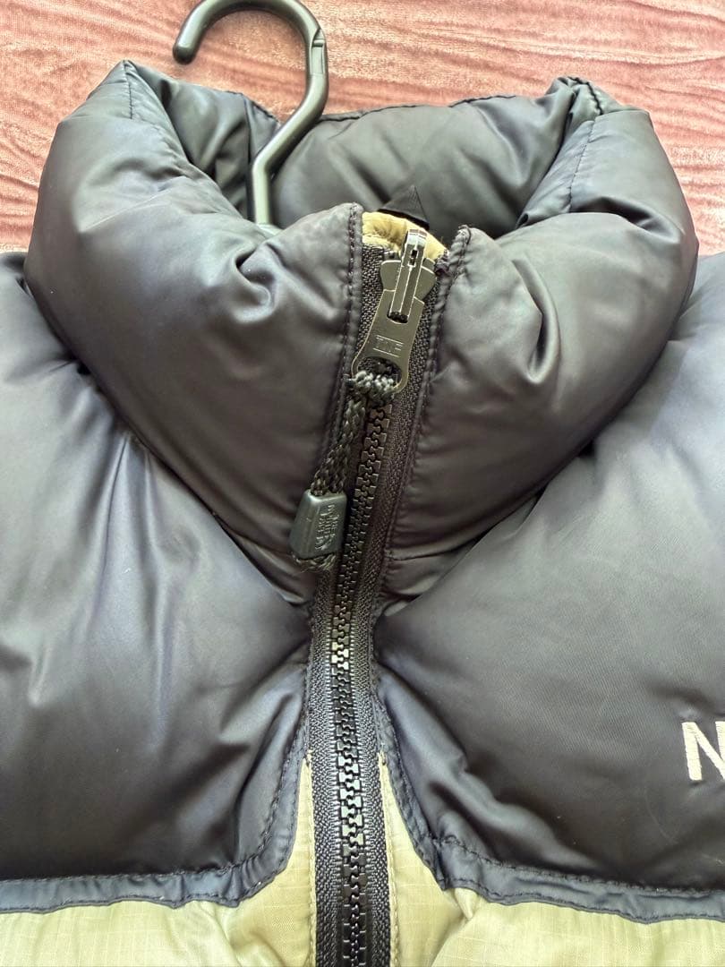 THE NORTH FACE ダウンベスト メンズM カーキー×ブラック