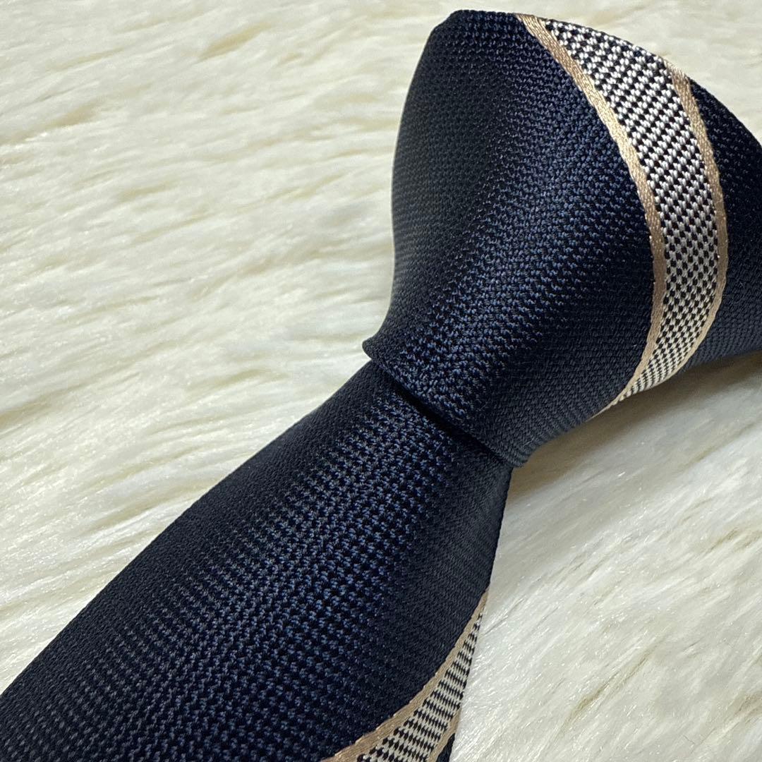 【美品】Christian Dior ネクタイ　高級シルク　レジメンタル