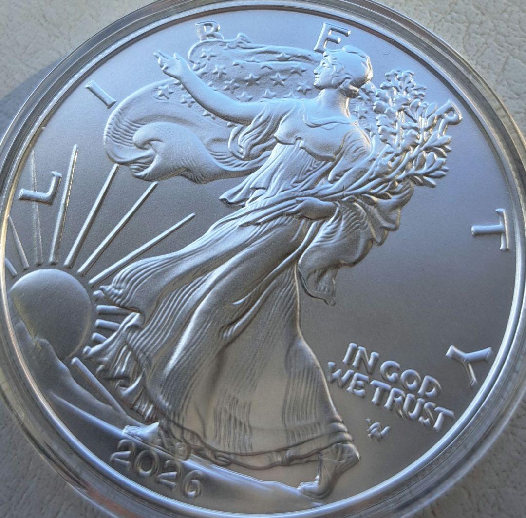 2026年「イーグル•ウォーキングリバティ」純銀1オンス銀貨