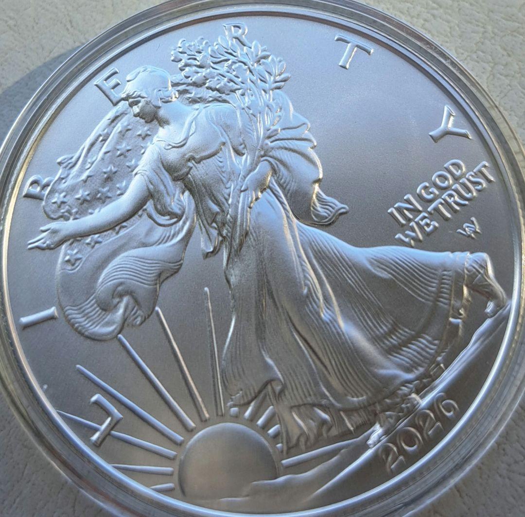 2026年「イーグル•ウォーキングリバティ」純銀1オンス銀貨